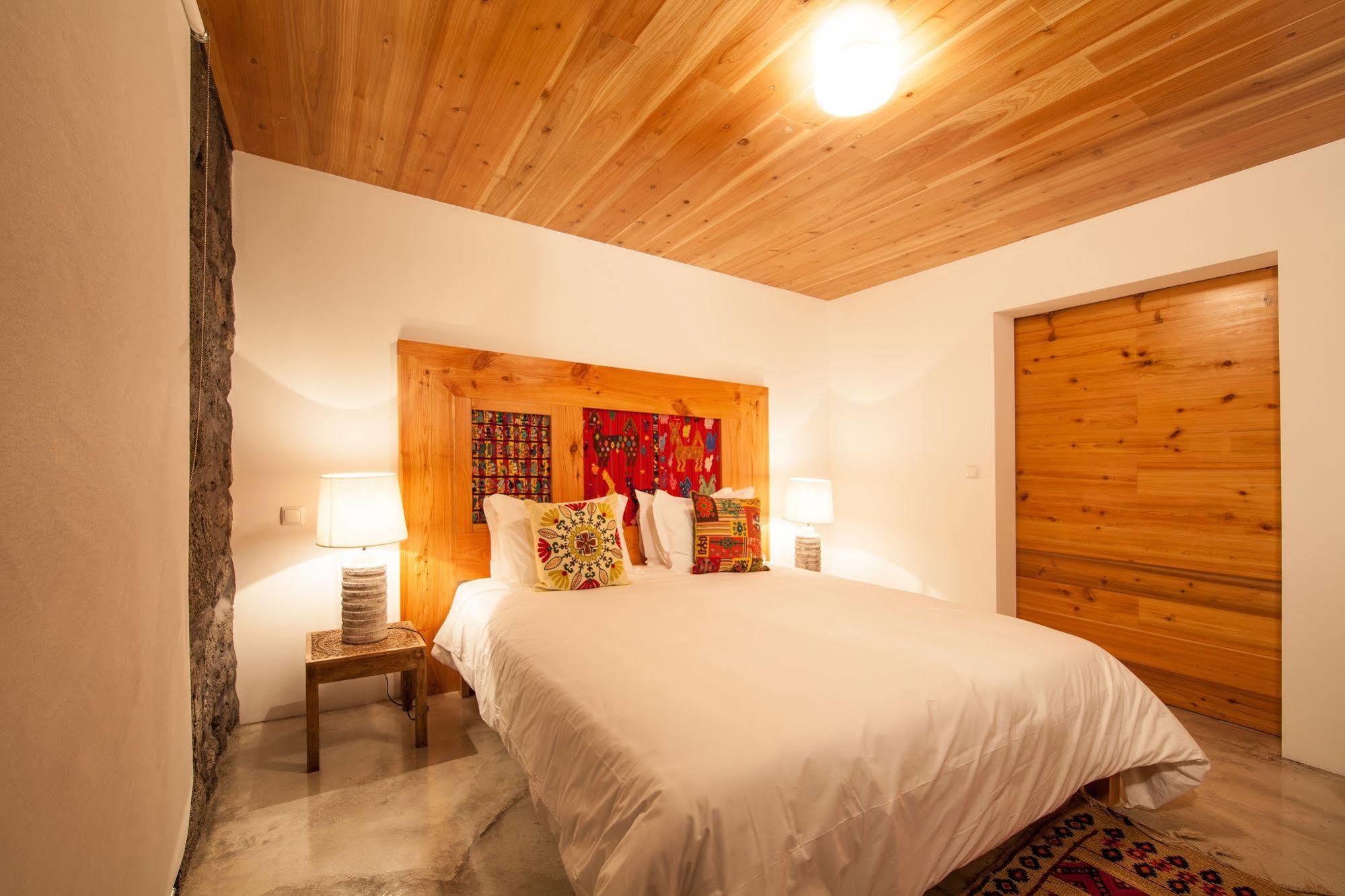 Bed and Breakfast Pocinhobay à Madalena  Extérieur photo